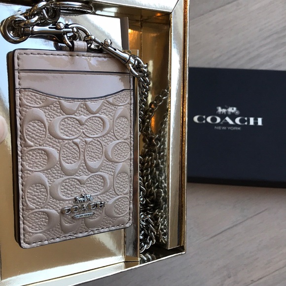 Coach Handbags - BNWT COACH Id Lanyard Set In Signature Leather